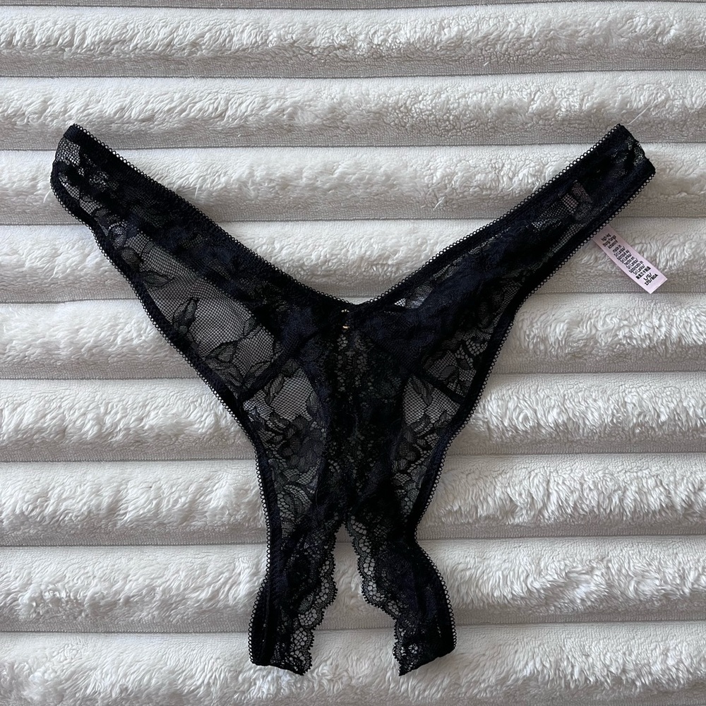 NWOT Victoria’s Secret Crotchless Lace Panty!